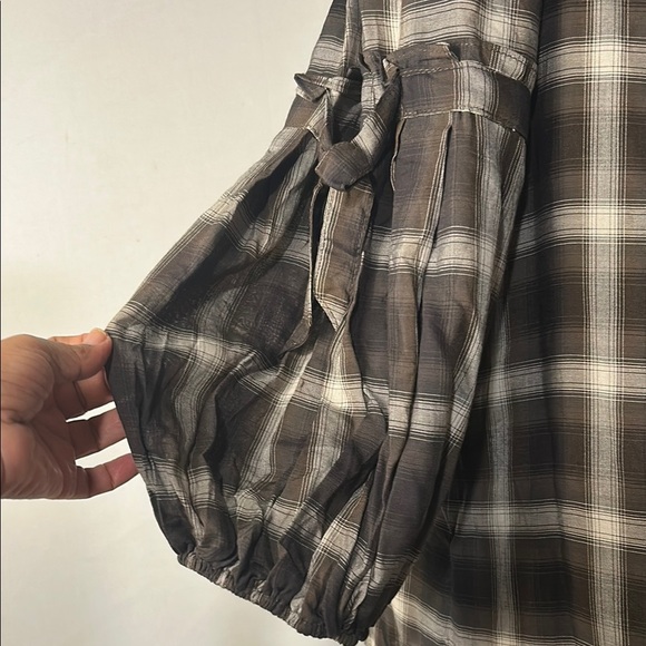 Max studio off shoulder Plaid Green Top Bell sleeve peasant top Size XL New - Picture 9 of 14